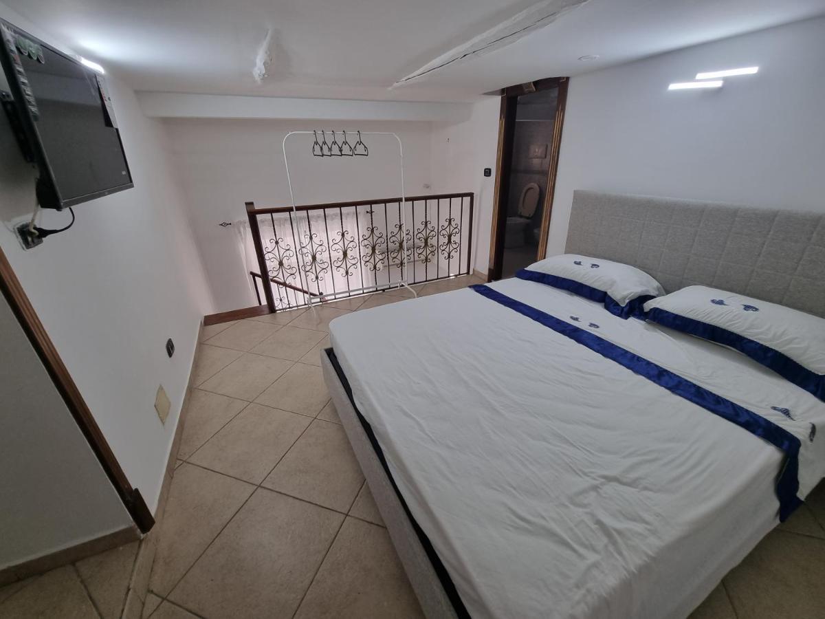 B&B Casa نابولي المظهر الخارجي الصورة